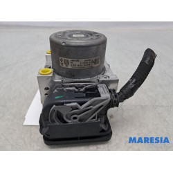 Renault - Trafic - ABS pump