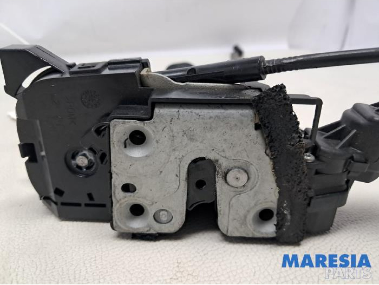 Renault - Captur - Serrure portière mécanique 4portes avant gauche