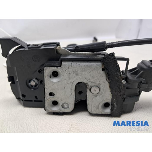 Renault - Captur - Door lock mechanism 4-door, front left