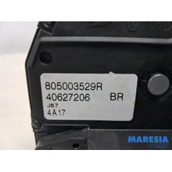 Renault - Captur - Deurslot Mechaniek 4Deurs rechts-voor