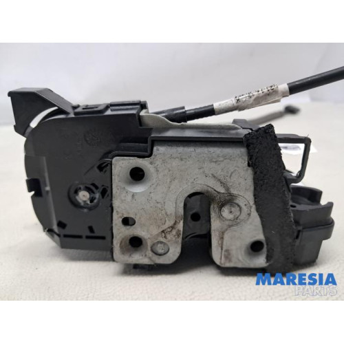 Renault - Captur - Serrure portière mécanique 4portes arrière gauche