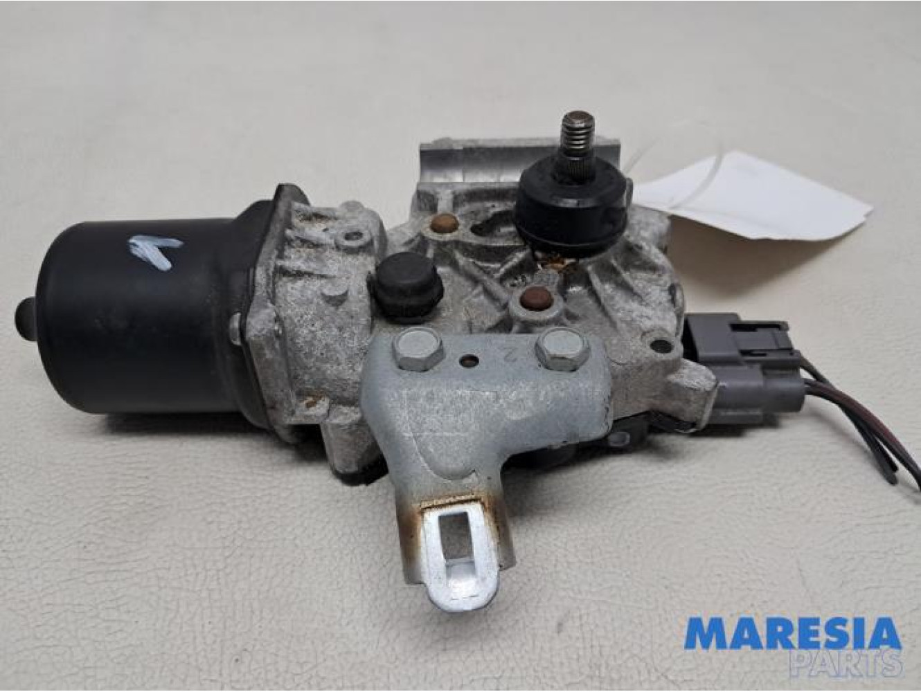 Renault - Captur - Ruitenwissermotor voor