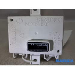 Renault - Captur - Navigatie Module