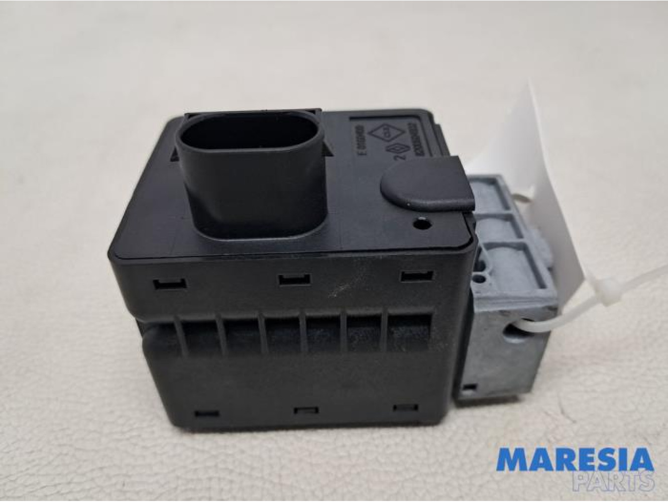 Renault - Captur - Serrure de contact électronique