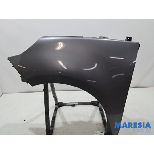 Renault - Scenic - Aile avant gauche