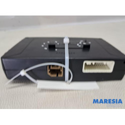 Renault - Captur - Telefon Modul