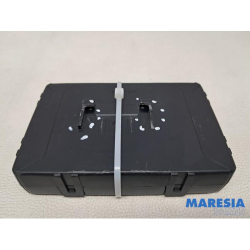 Renault - Captur - Telefoon Module
