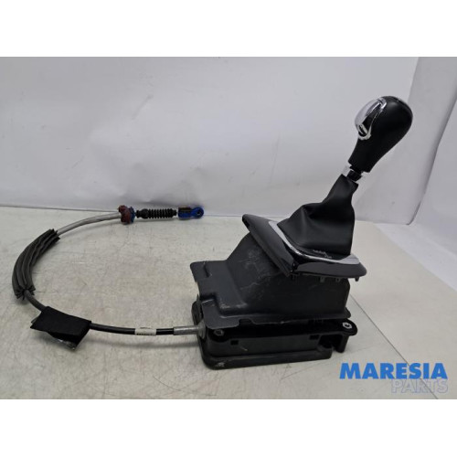 Renault - Captur - Wahlhebel Automatik