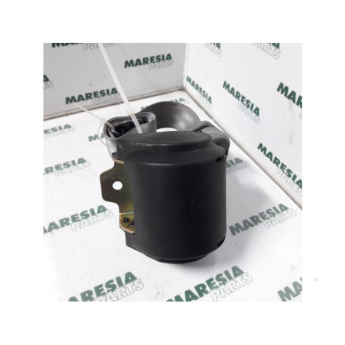 Renault - Twingo - Sicherheitsgurt links hinten