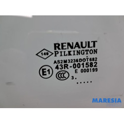 Renault - Captur - Portierruit 4Deurs links-voor