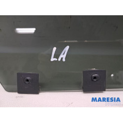 Renault - Captur - Türscheibe 4-türig links hinten