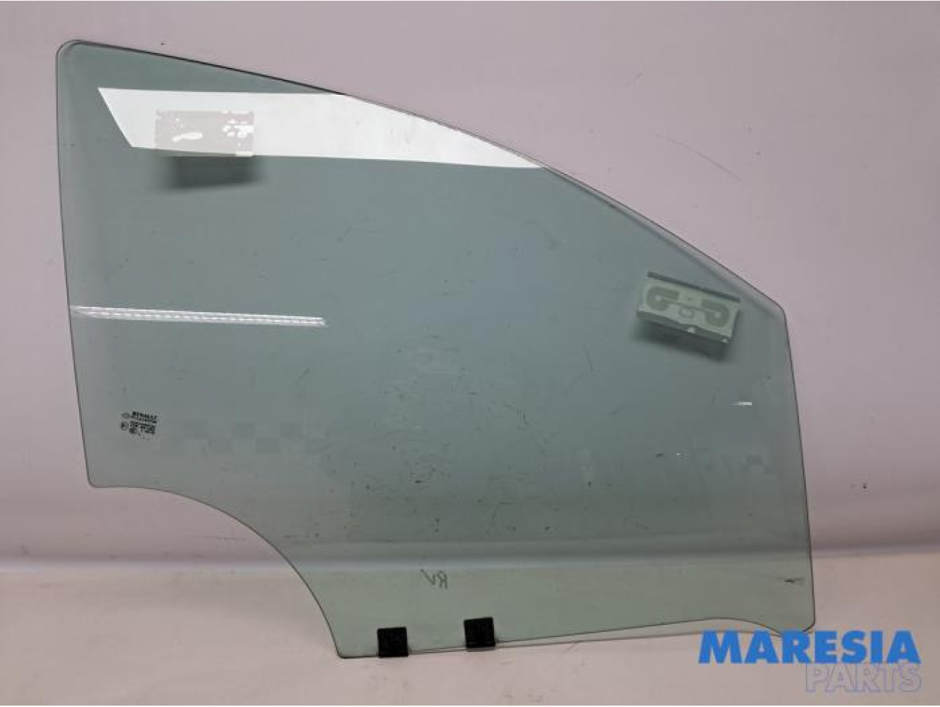 Renault - Captur - Vitre portière 4portes avant droite