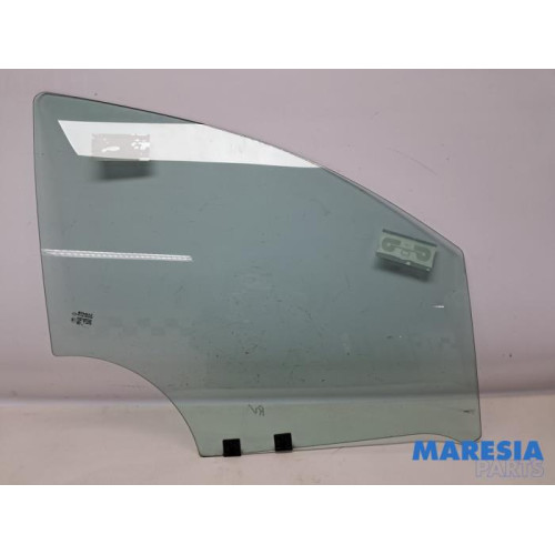 Renault - Captur - Door window 4-door, front right