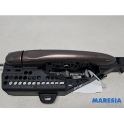 Renault - Captur - Poignée portière 4portes arrière droite