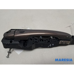 Renault - Captur - Türgriff 4-türig links vorne