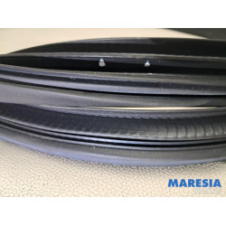 Renault - Captur - Portierrubber 4Deurs rechts-voor