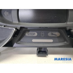 Renault - Captur - Instrument panel