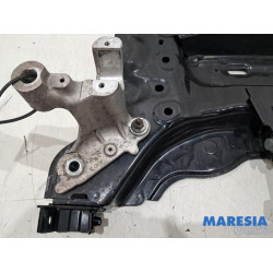 Renault - Megane - Faux châssis