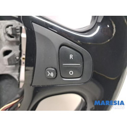 Renault - Captur - Stuurwiel