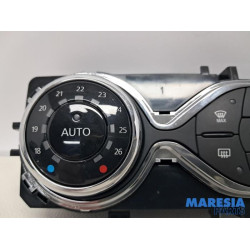 Renault - Captur - Panneau de commandes chauffage