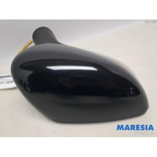 Renault - Captur - Wing mirror, right