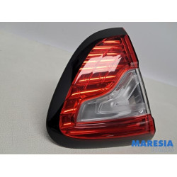 Renault - Captur - Achterlicht links