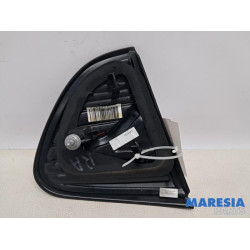 Renault - Captur - Feu arrière droit