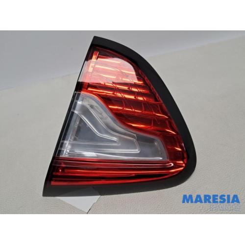 Renault - Captur - Taillight, right