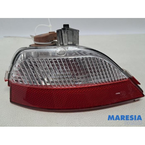 Renault - Captur - Rear fog light