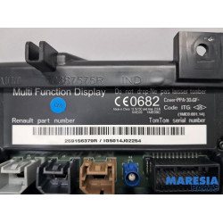 Renault - Captur - Navigation Display