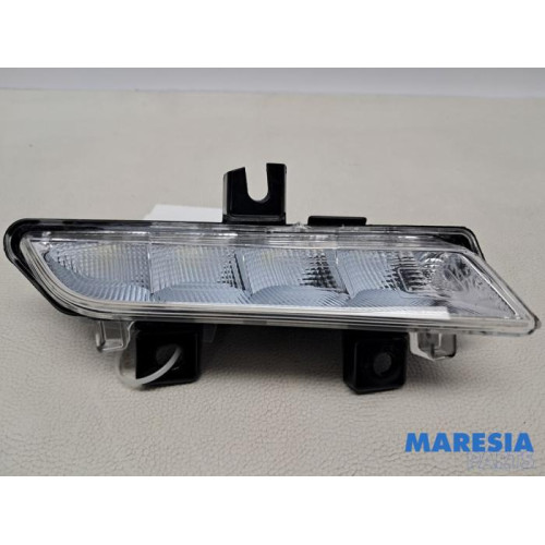 Renault - Captur - Veilleuse gauche