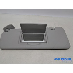 Renault - Captur - Zonneklep