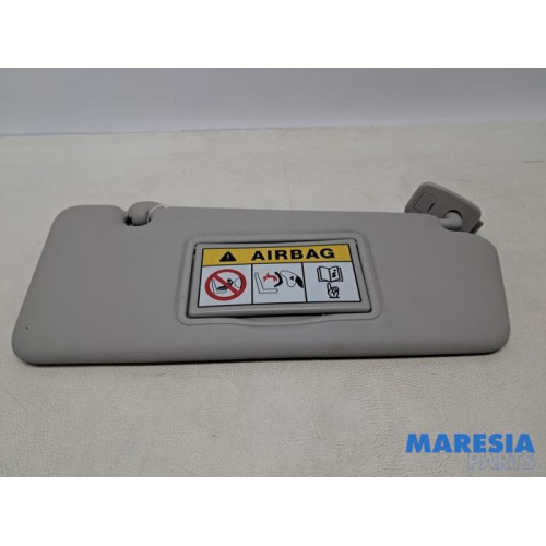 Renault - Captur - Sun visor