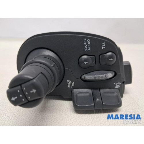 Renault - Kangoo - Ruitenwis Schakelaar