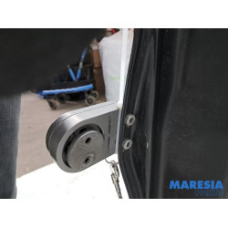 Renault - Trafic - Minibus/van rear door