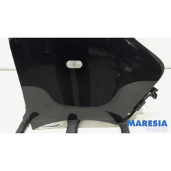 Renault - Trafic - Scherm rechts-voor