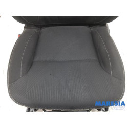 Renault - Trafic - Stoel links