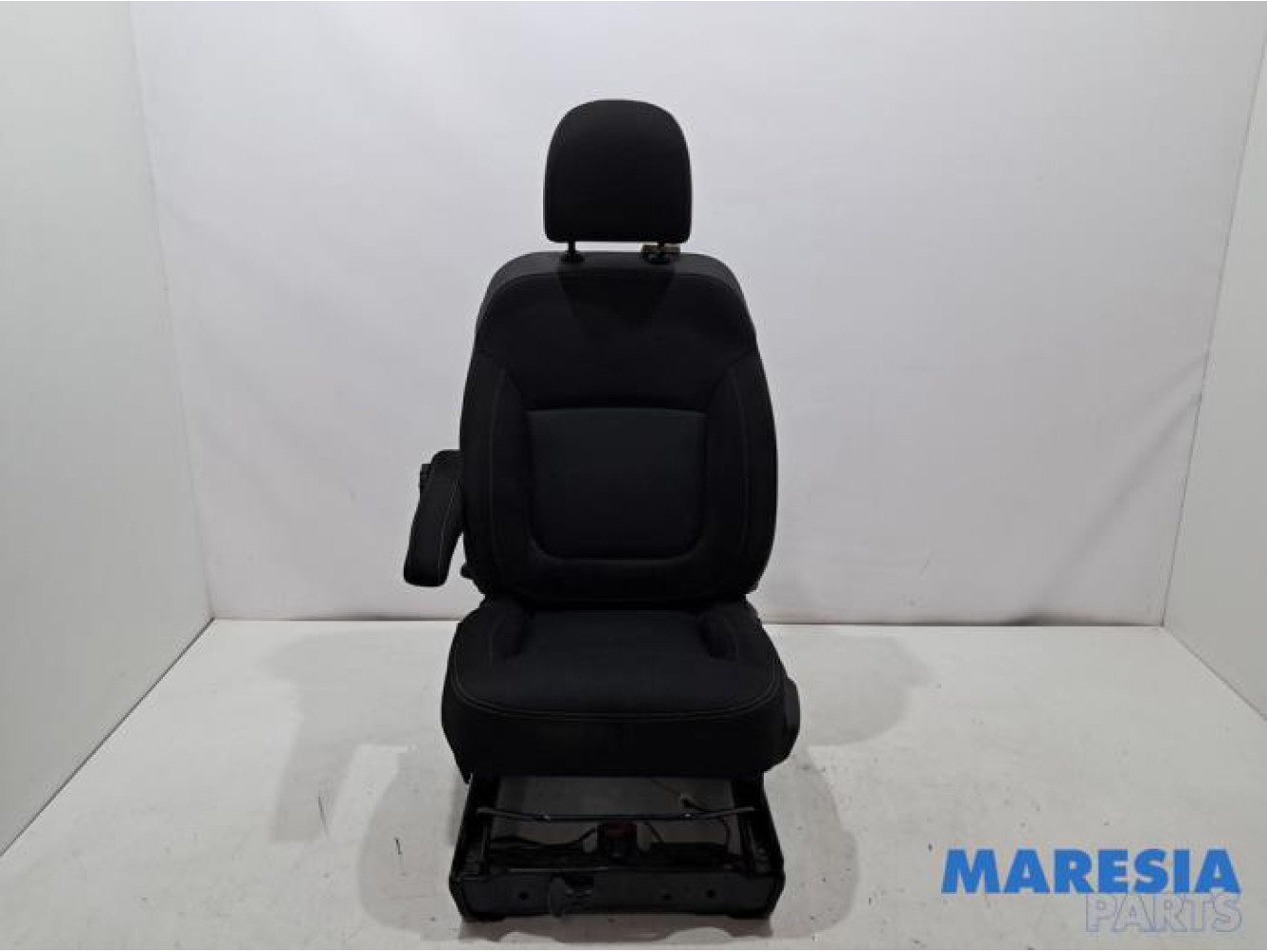 Renault - Trafic - Stoel links