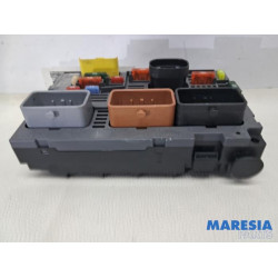 Peugeot - 3008 - Fuse box