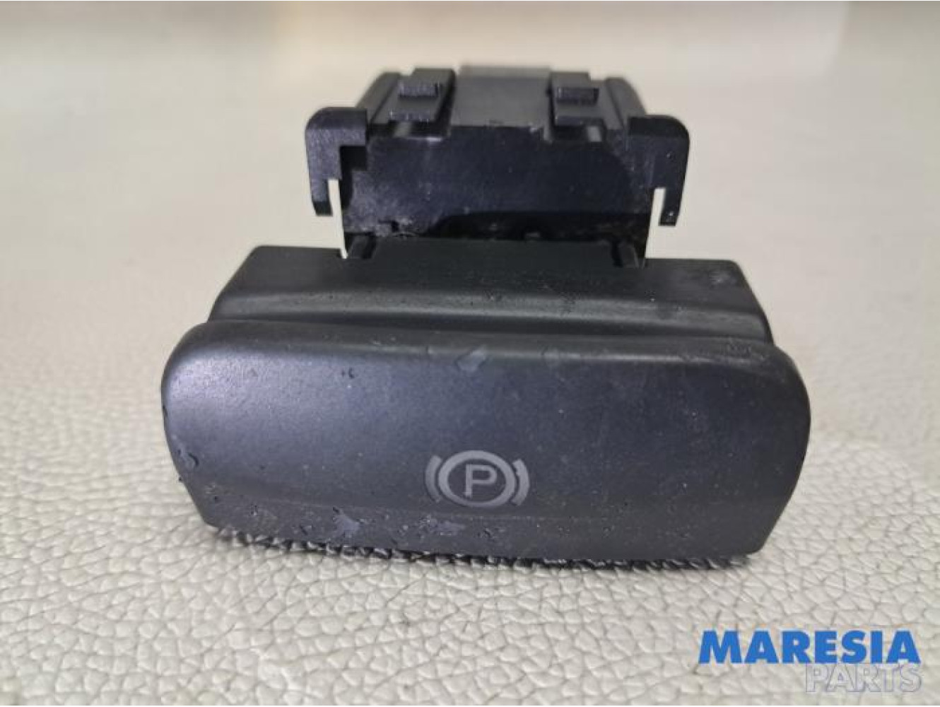 Peugeot - 3008 - Handbremse Schalter