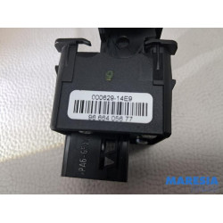 Peugeot - 3008 - Handbremse Schalter