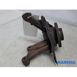 Fiat - Punto - Achsschenkel links vorne