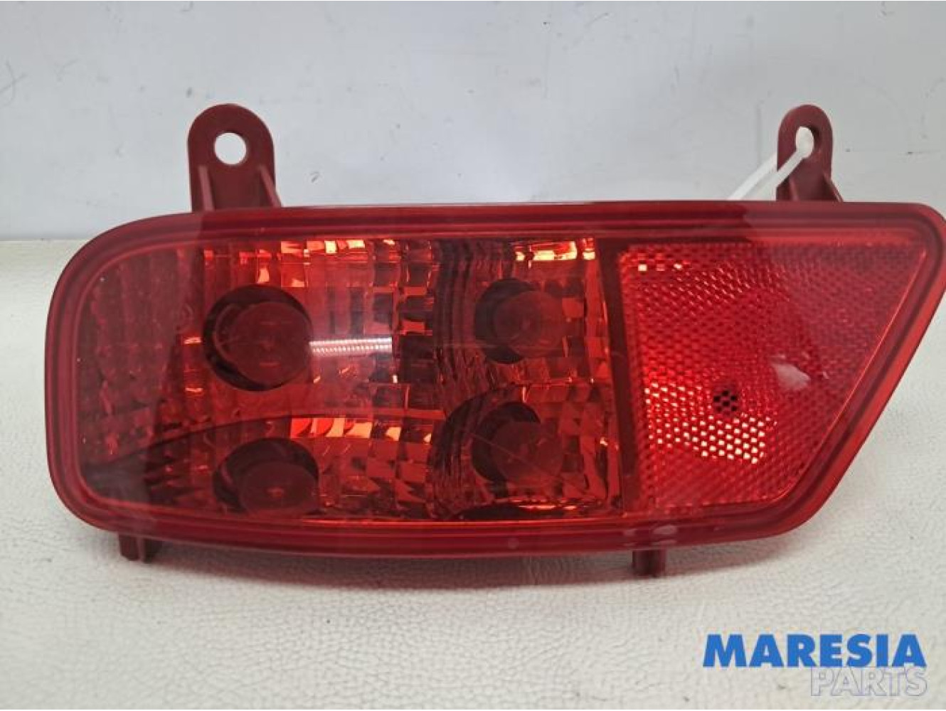 Peugeot - 3008 - Nebelschlussleuchte