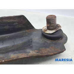 Renault - Captur - Querlenker unten links vorne