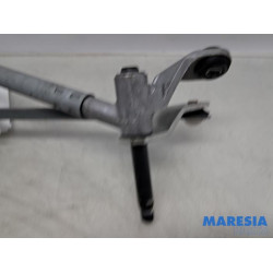 Renault - Captur - Wiper mechanism