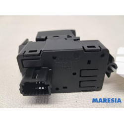 Renault - Scenic - Handbremse Schalter