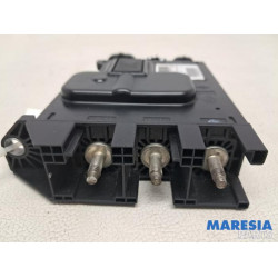 Renault - Scenic - Régulateur de tension