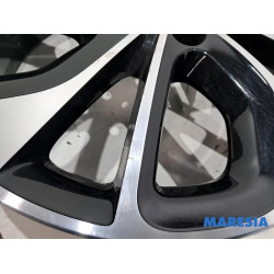 Renault - Megane - Wheel