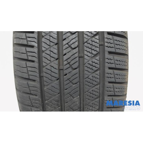 Renault - Megane - Pneu