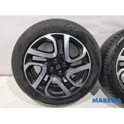 Renault - Captur - Sportvelgenset + banden